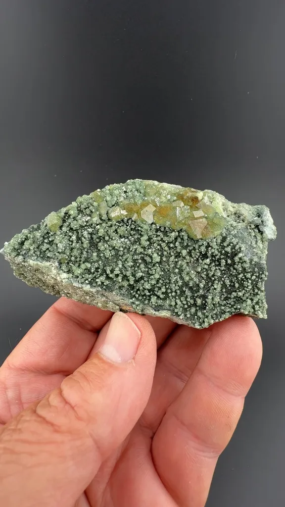 Andradite - image 2