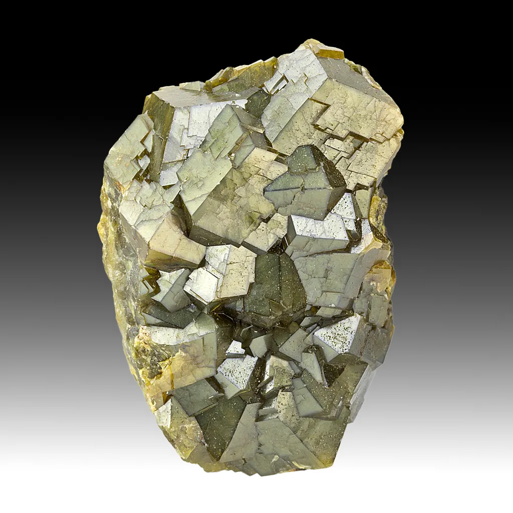 Andradite image