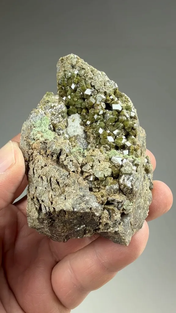 Andradite - image 2