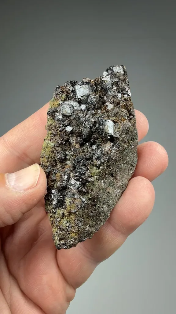 Andradite - image 2