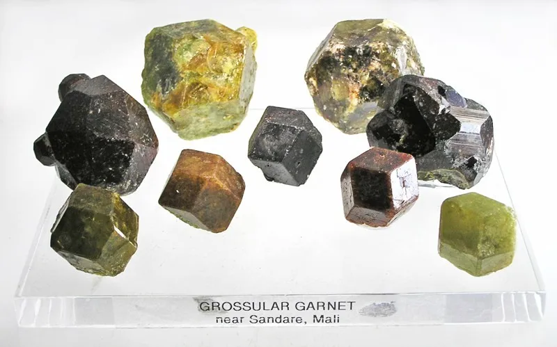 Andradite image