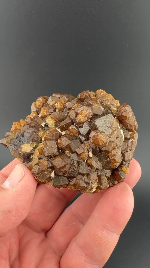 Andradite image