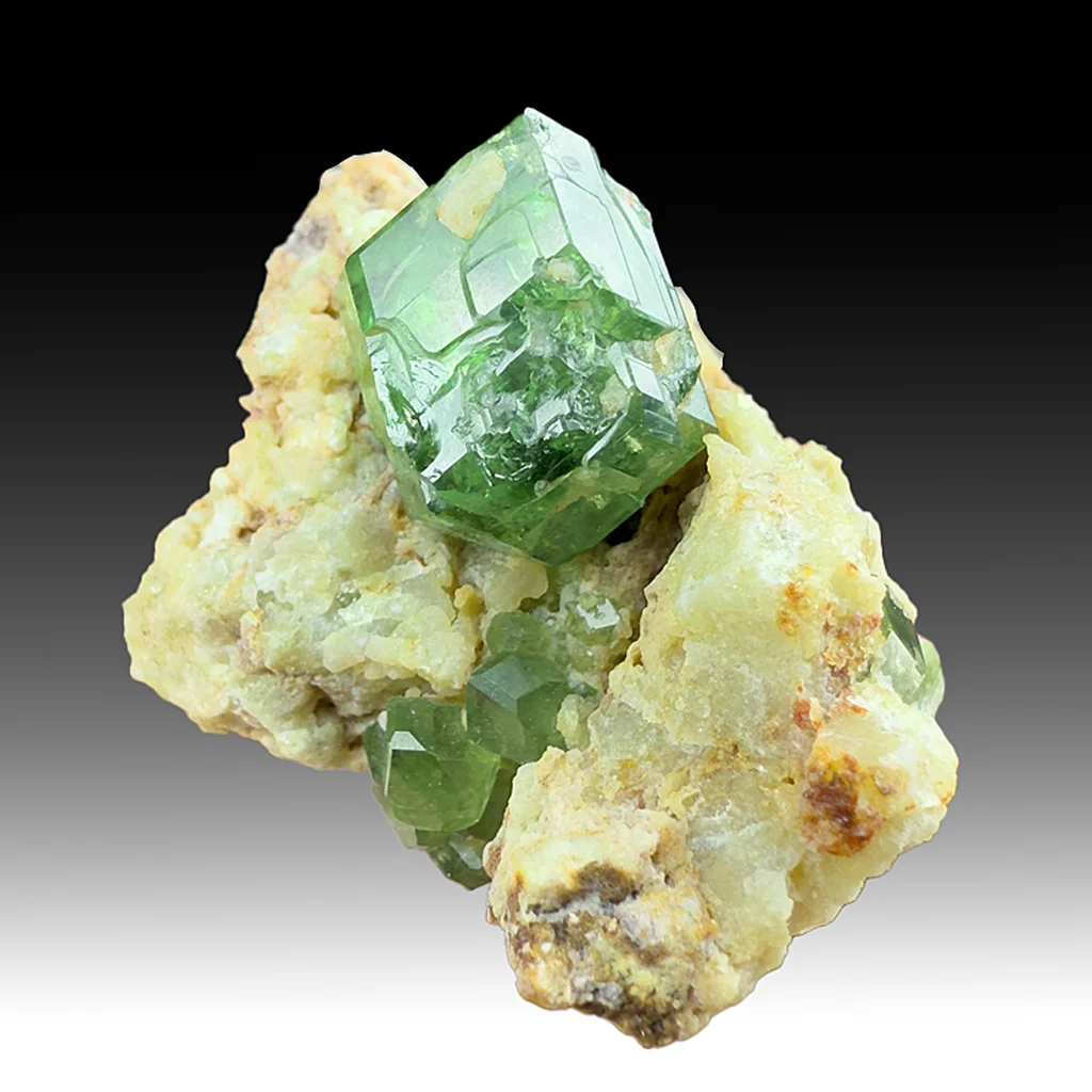 Andradite from Antetezambaro, Atsinanana, Madagascar image