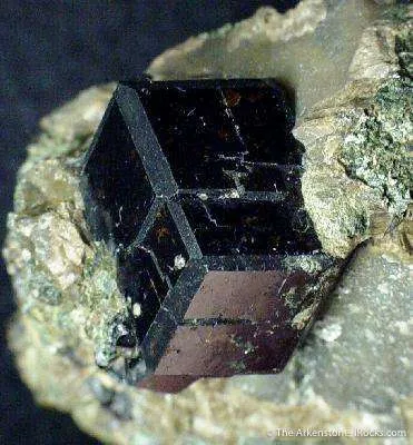Andradite Garnet - image 3