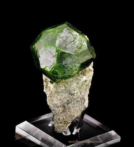 Andradite Garnet, Demantoid variety - image 5
