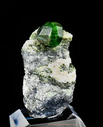 Andradite Garnet, Demantoid variety - image 2