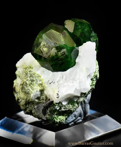 Andradite Garnet, Demantoid variety - image 3