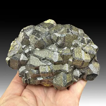 Andradite-Grossular