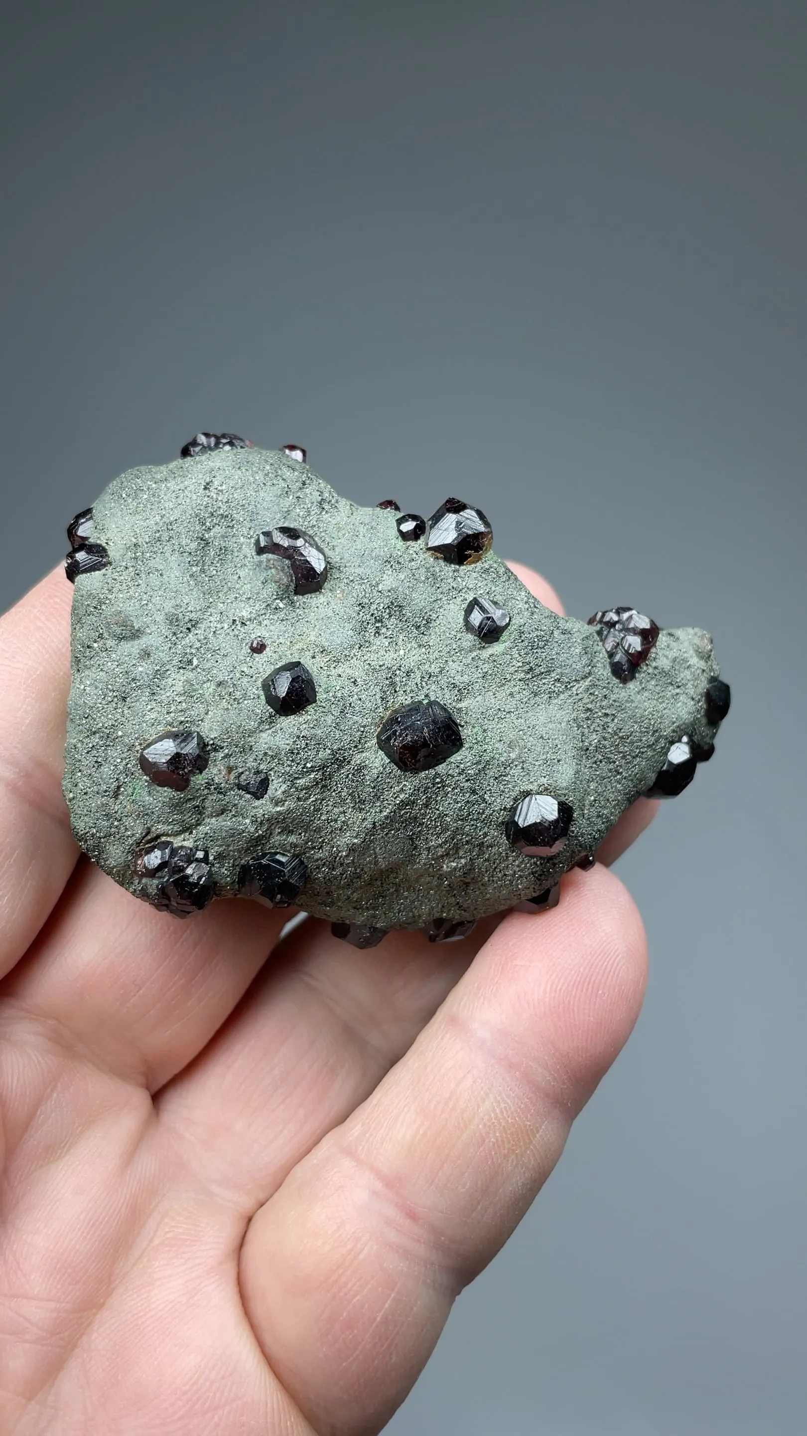 Andradite-Grossular - image 2