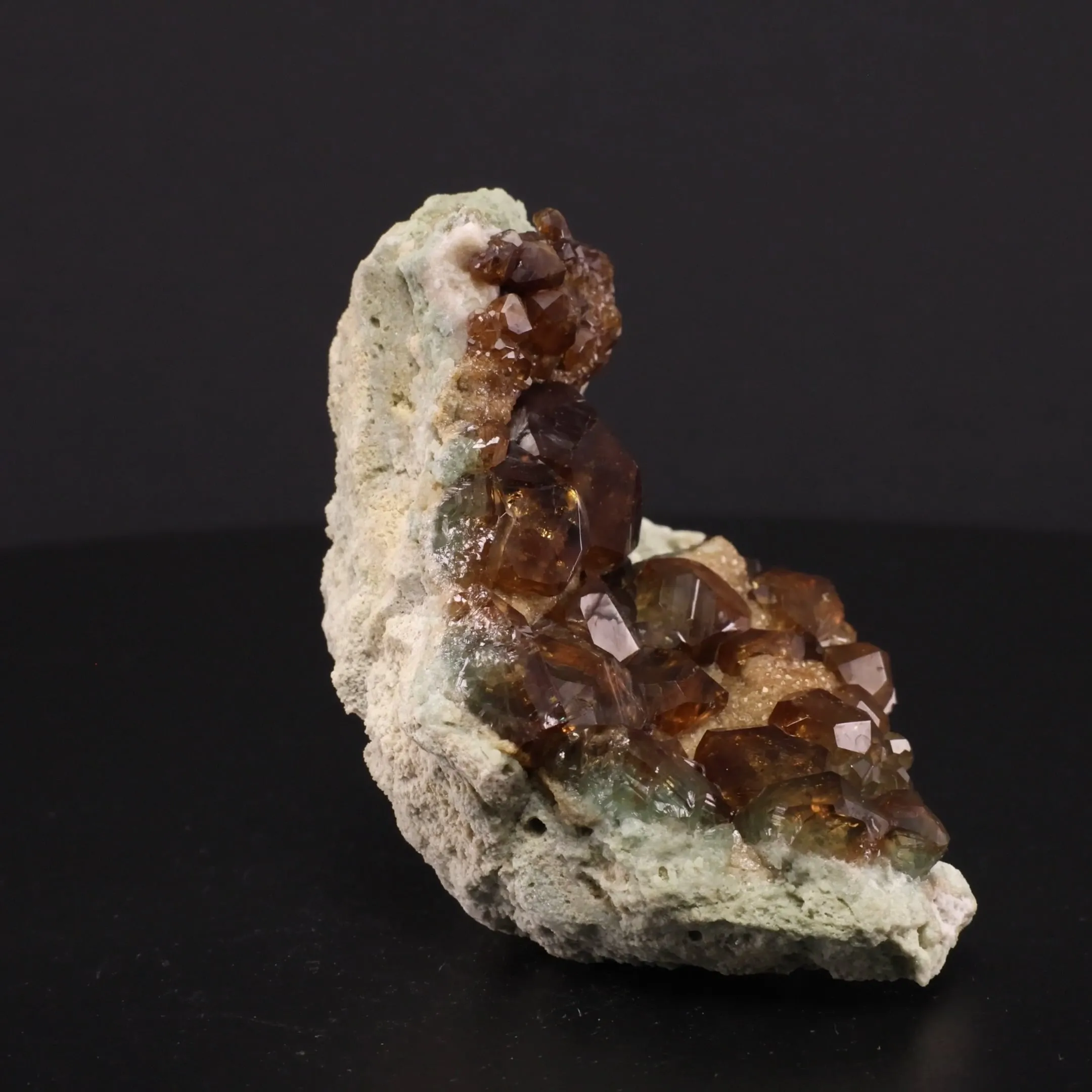 Andradite v. Topazolite - image 2