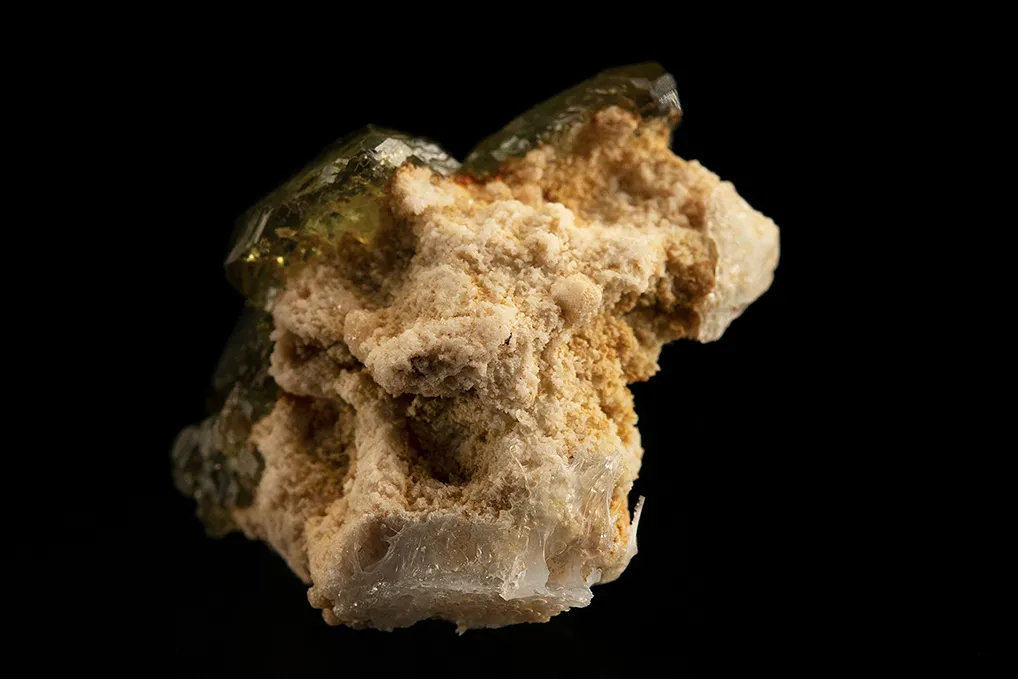 Andradite var. Demantoid - image 3