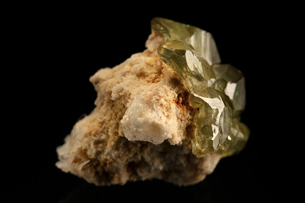 Andradite var. Demantoid - image 4