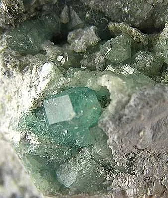 Andradite (Var: Demantoid) - image 2