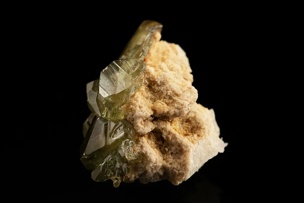 Andradite var. Demantoid - image 2