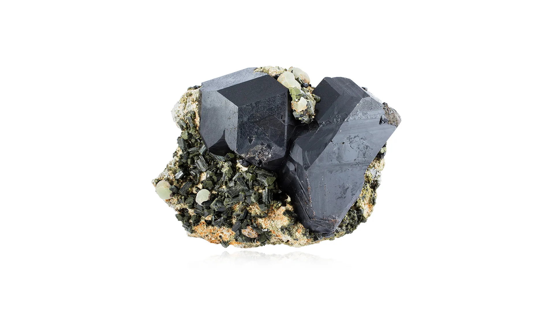 Andradite (var. Melanite) - image 1