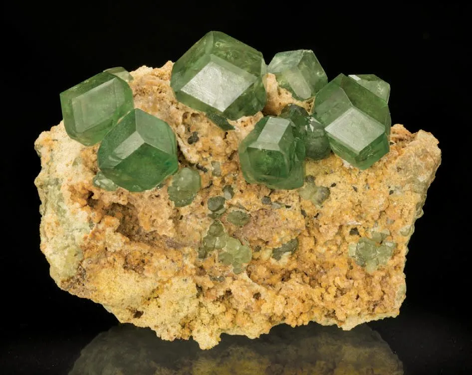 Andradite (variety Demantoid) image