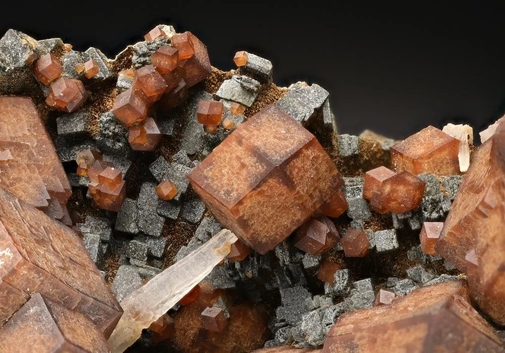 Andradite with Hedenbergite and Quartz - image 1