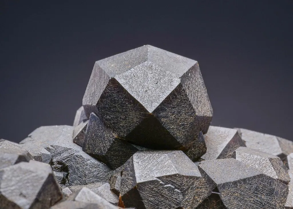 Andradite with Hematite image