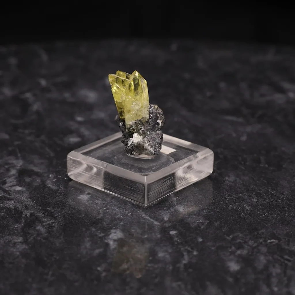 Anglesite - image 2