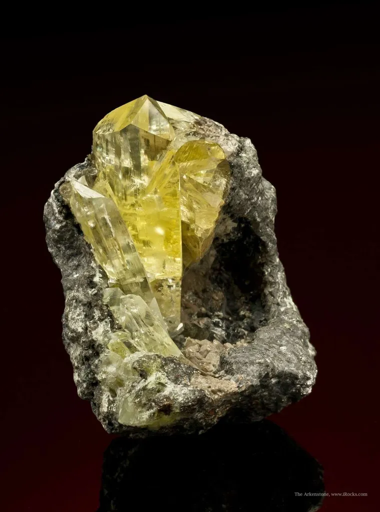 Anglesite - image 3