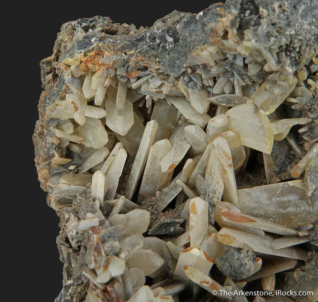 Anglesite - image 4