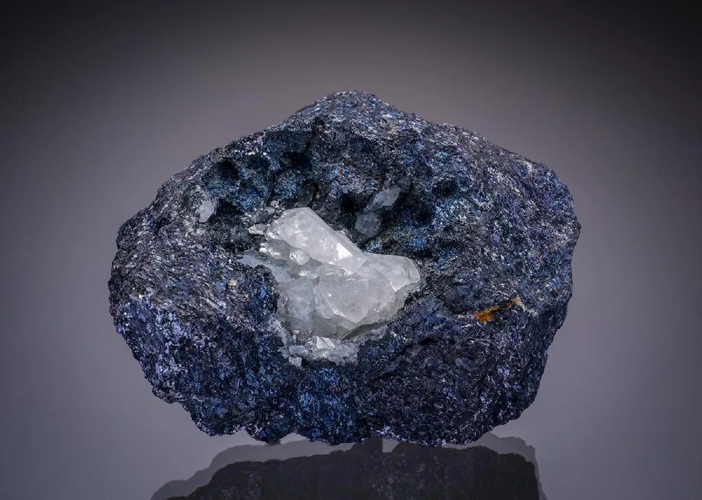 Anglesite image