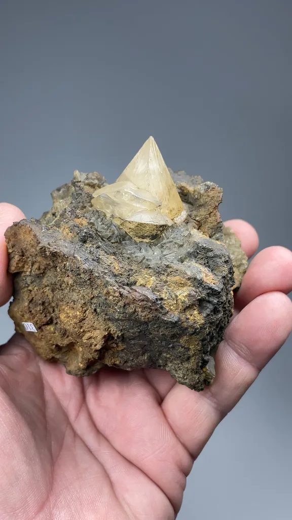 Anglesite - image 3