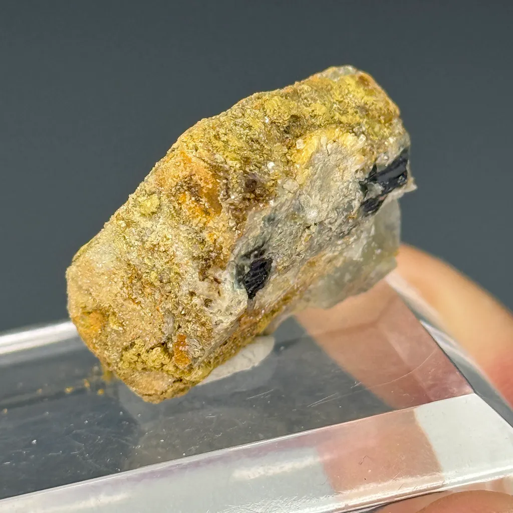 Anglesite - image 3