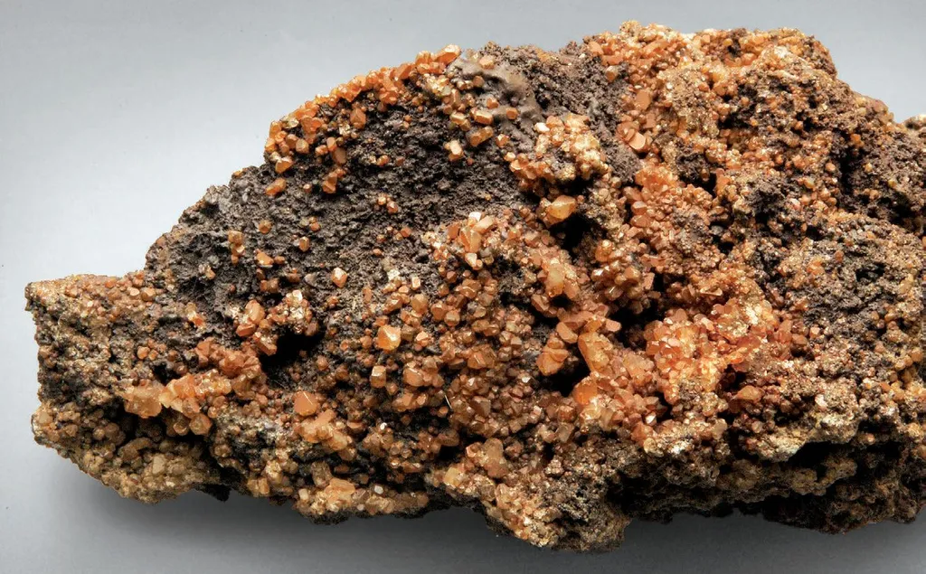 Anglesite - image 1