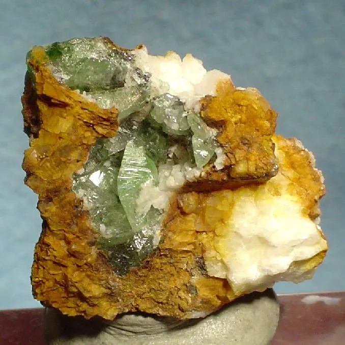 Anglesite, Baryte - image 1