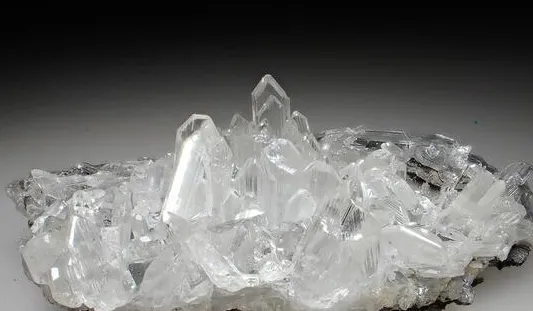 Anglesite, clear gemmy crystals grouping image