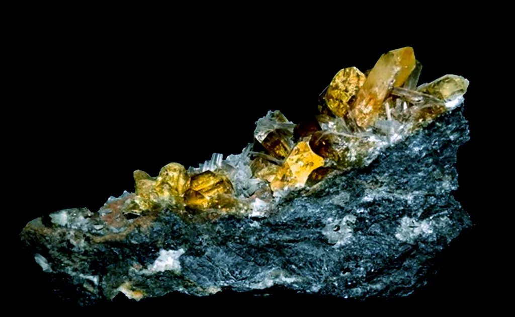 Anglésite from Morocco, Oriental Region, Touissit image