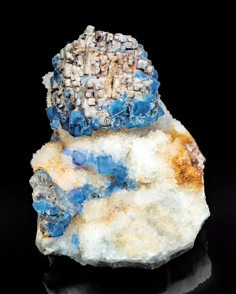 Anglesite, Galena, Cerussite, Wulfenite, Fluorite, Quartz image