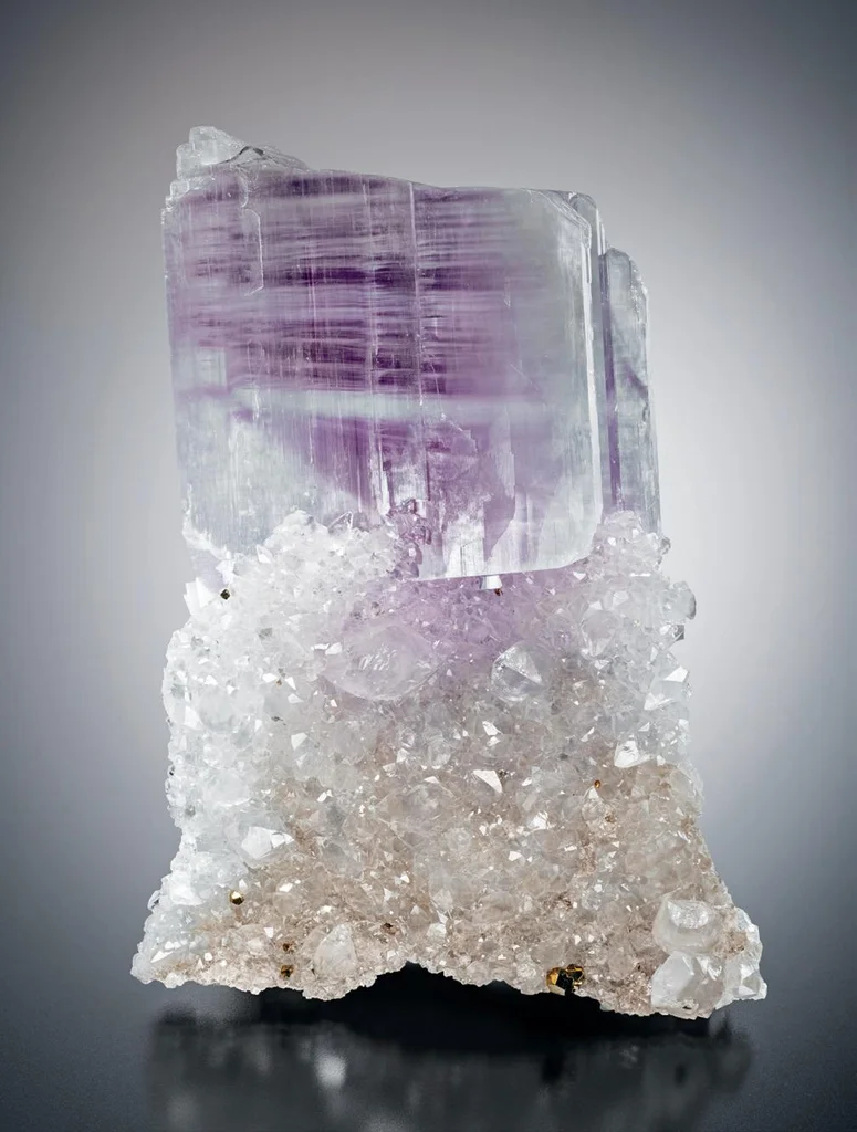 Anhydrite from Empire State No. 4 Mine, Balmat, New York, USA image