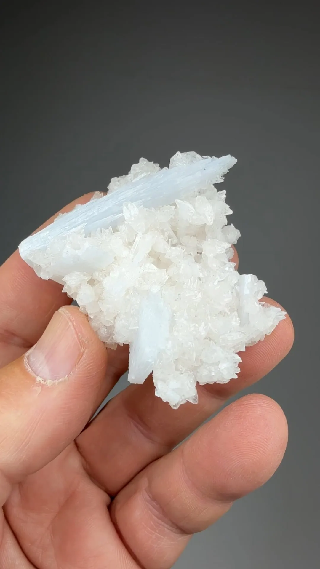 Anhydrite with Calcite - image 2