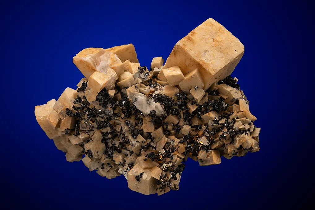Ankerite on Dolomite with Sphalerite image