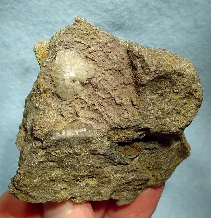 Anorthite, Aragonite image