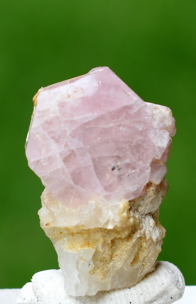 Apatite image