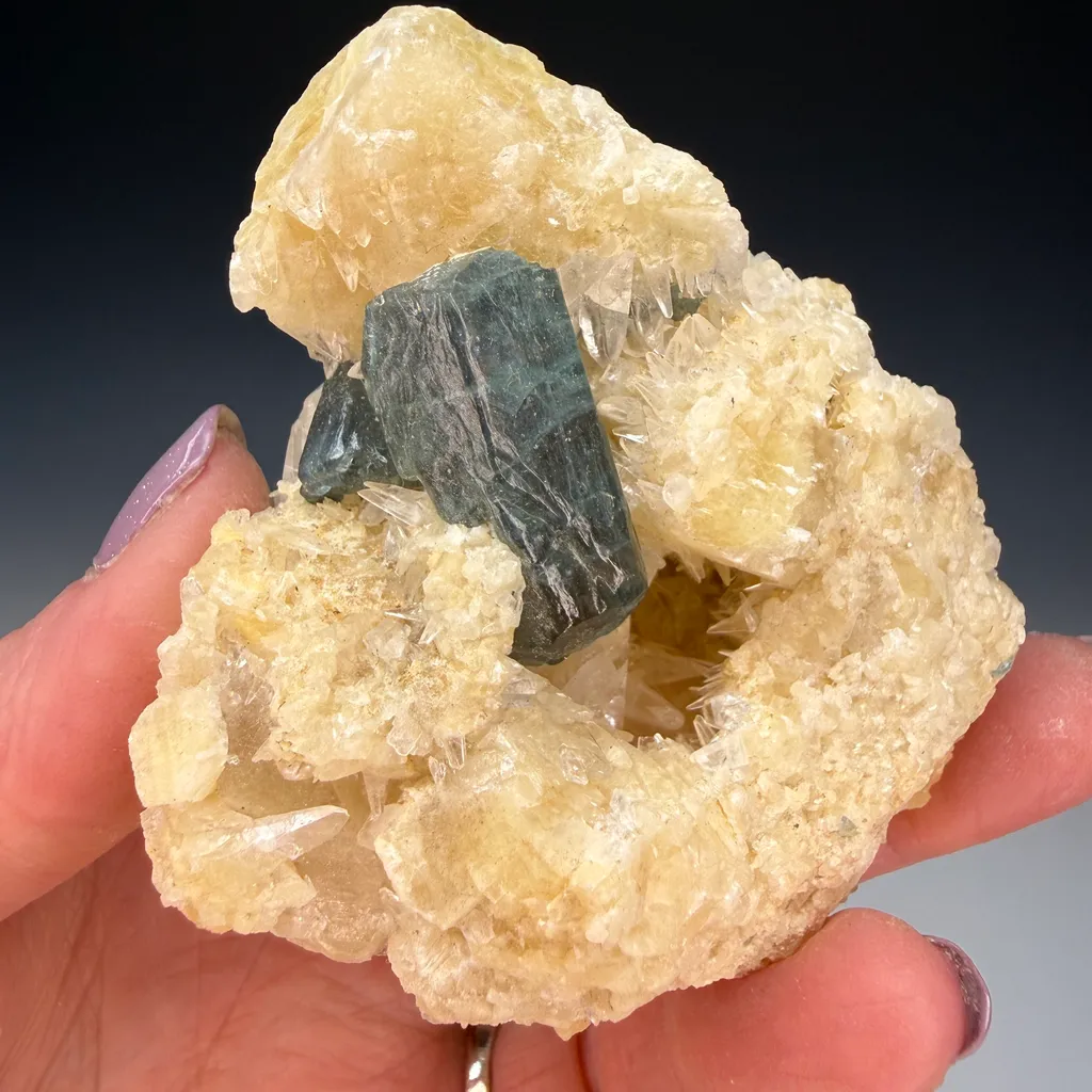 Apatite image