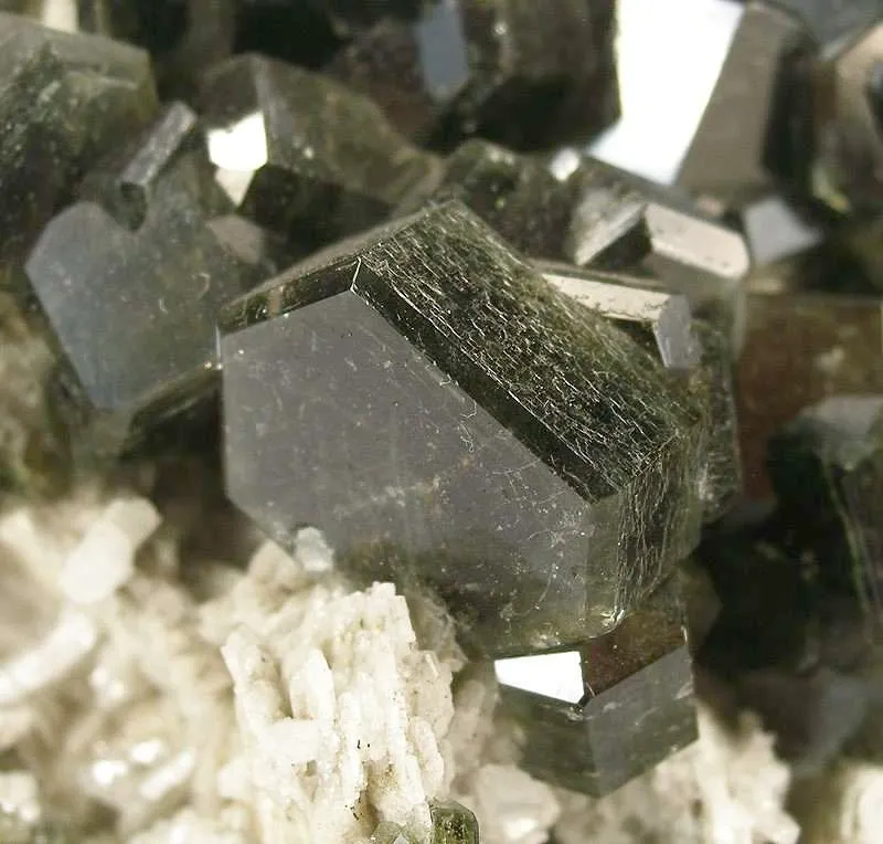 Apatite - image 4