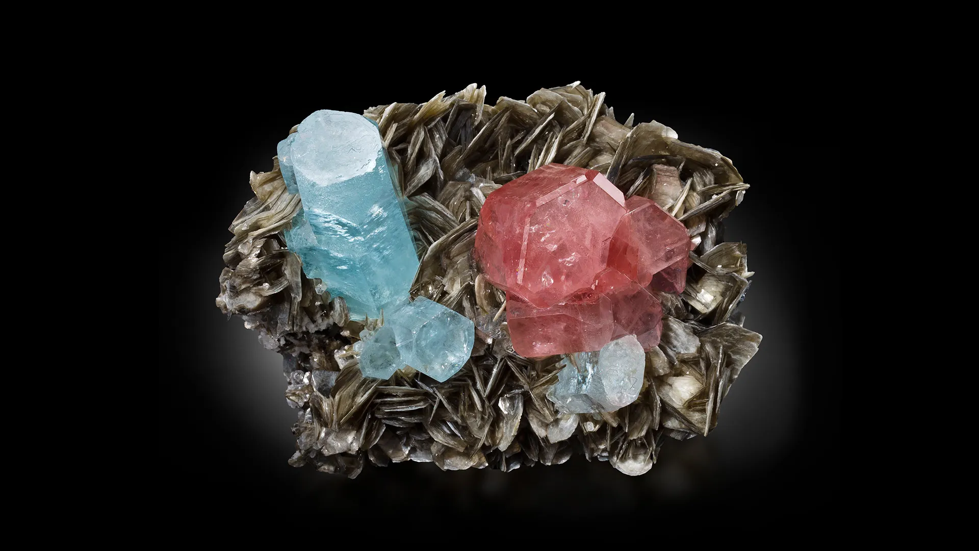Apatite - image 1