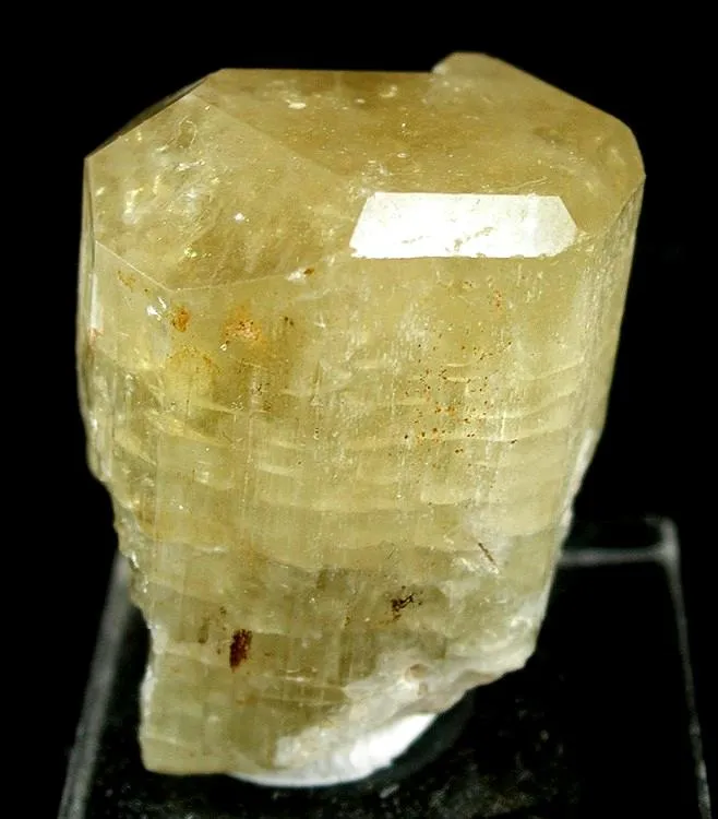 Apatite-(Caf) image