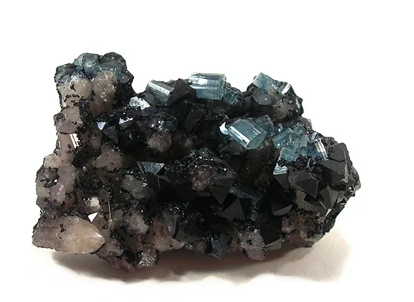 Apatite-(Caf), Fluorite, Quartz image