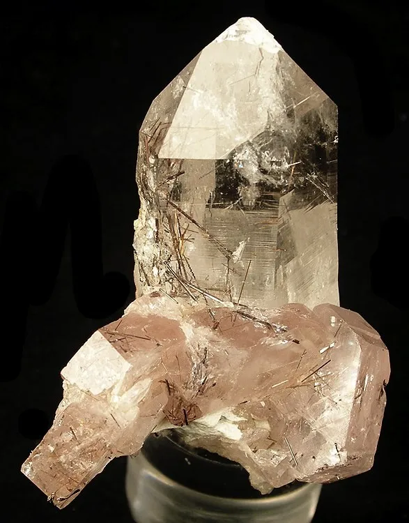 Apatite-(Caf), Quartz, Rutile image