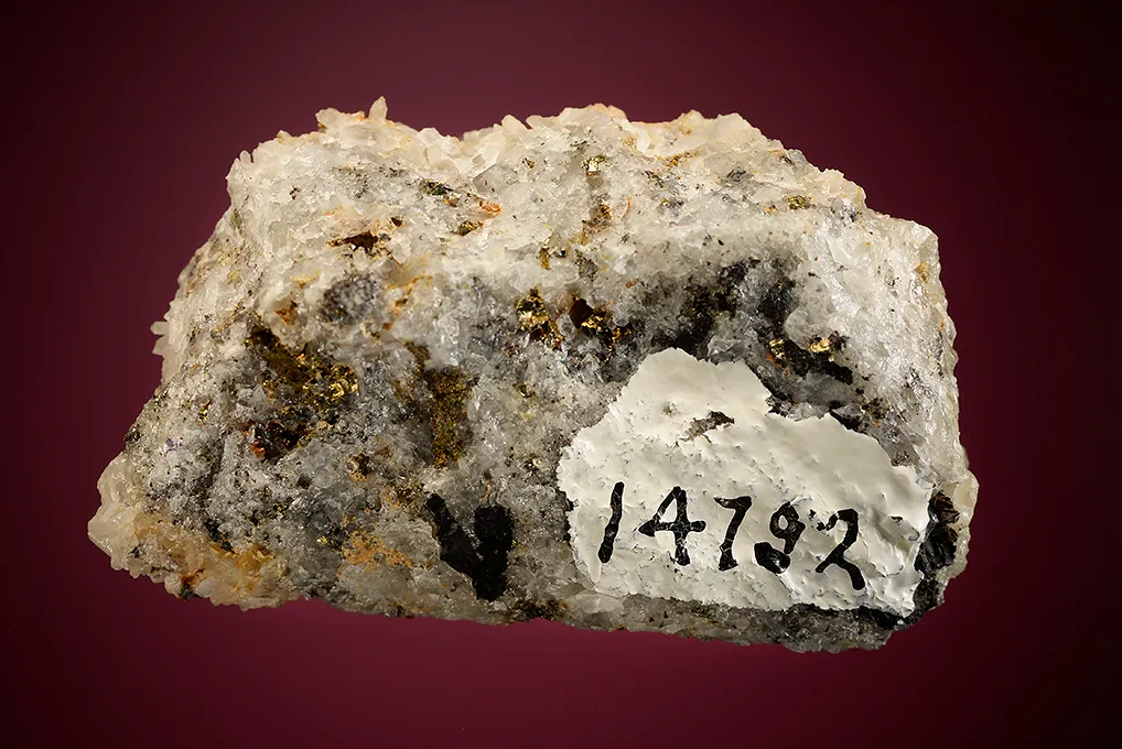 Apatite - image 4
