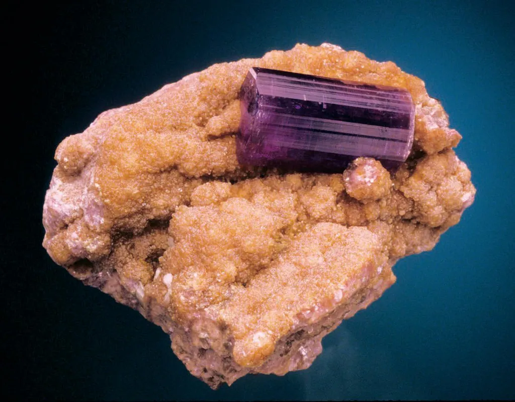 Apatite image