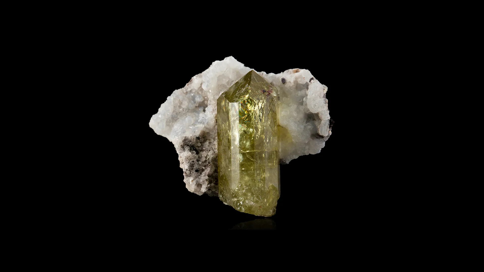 Apatite - image 1