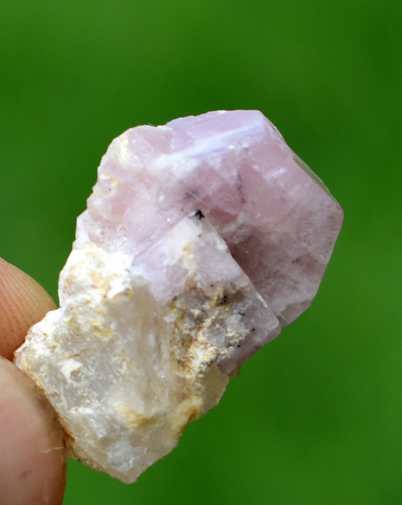 Apatite - image 8