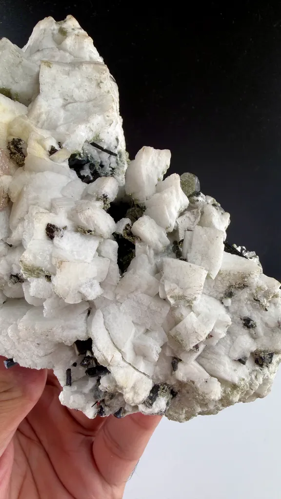 Apatite from Pakistan - image 4