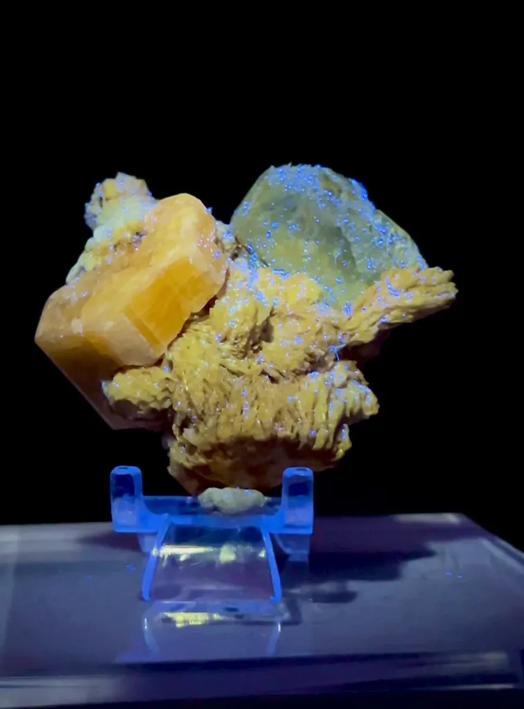 Apatite from Pakistan - image 9